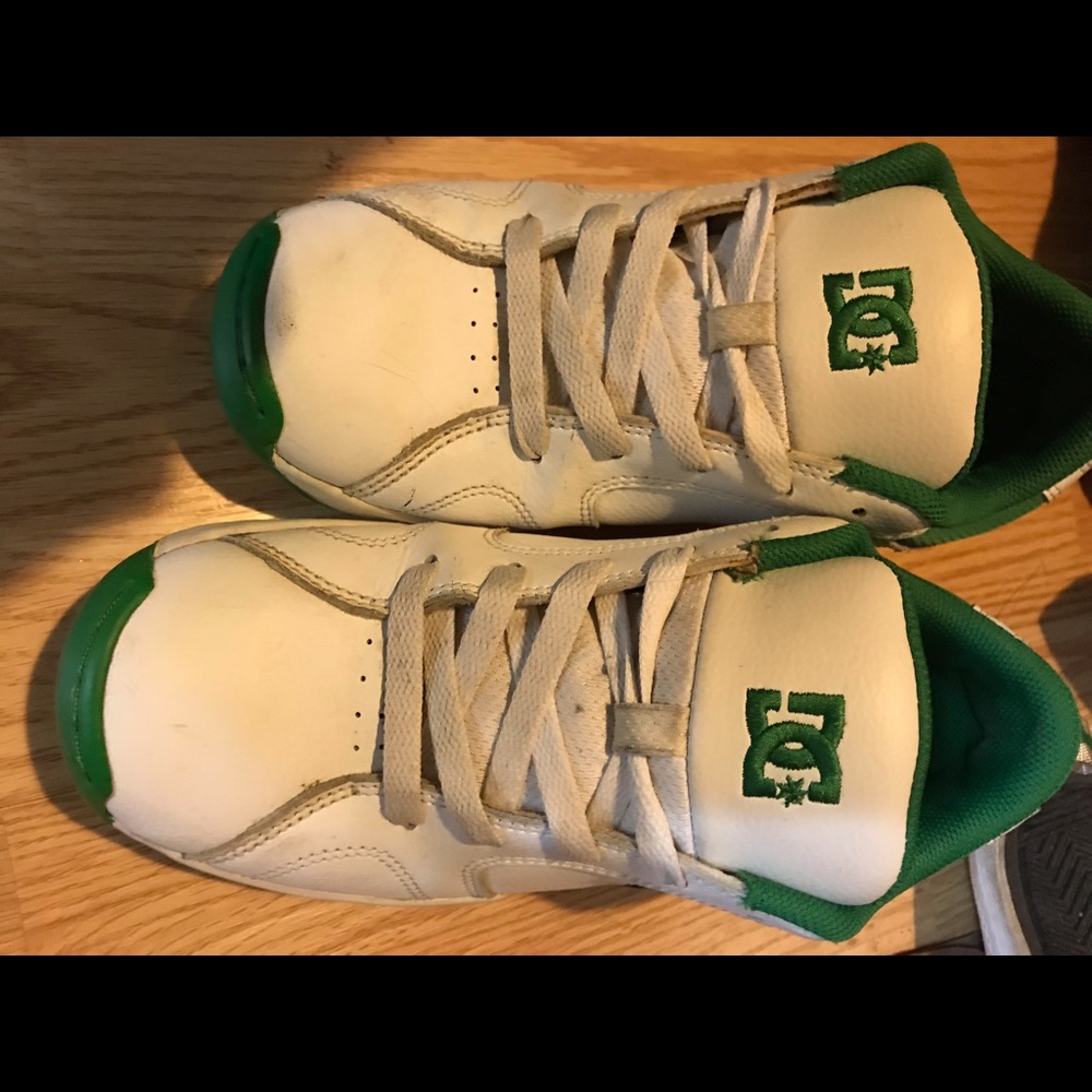 Ladies DC Skate Shoes